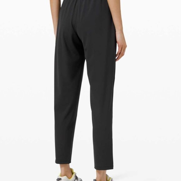 Lululemon Keep Moving Pant - Size 6 - Picture 6 of 10